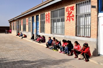 冬天里的春天——甘肅省歌舞劇院“大走訪、回頭看”雙聯(lián)行動再織暖心畫卷