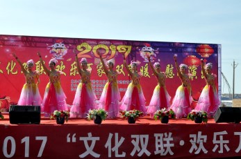 甘肅省歌舞劇院雙聯(lián)慰問(wèn)演出冬暖環(huán)縣