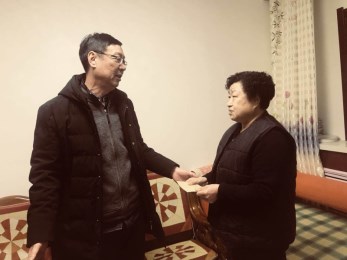 甘肅省曲藝團領導班子慰問離退休老干部