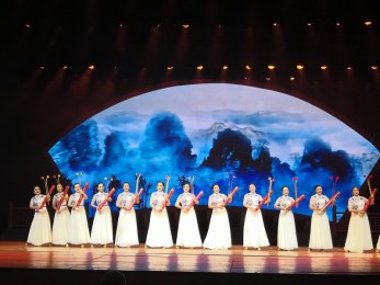 甘肅演藝集團(tuán)優(yōu)秀精準(zhǔn)扶貧作品受邀參加第三屆中國西部優(yōu)秀曲藝節(jié)目展演獲專家贊譽好評